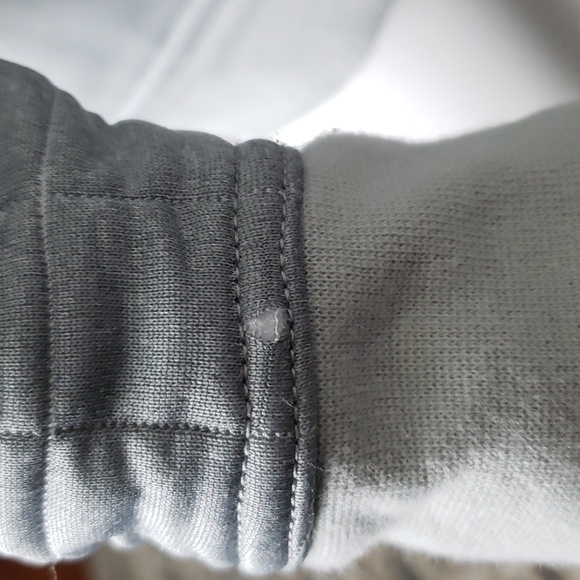 The North Face Womens Large Pull Over Quilted Hoodie Sweater Grey - Picture 6 of 6